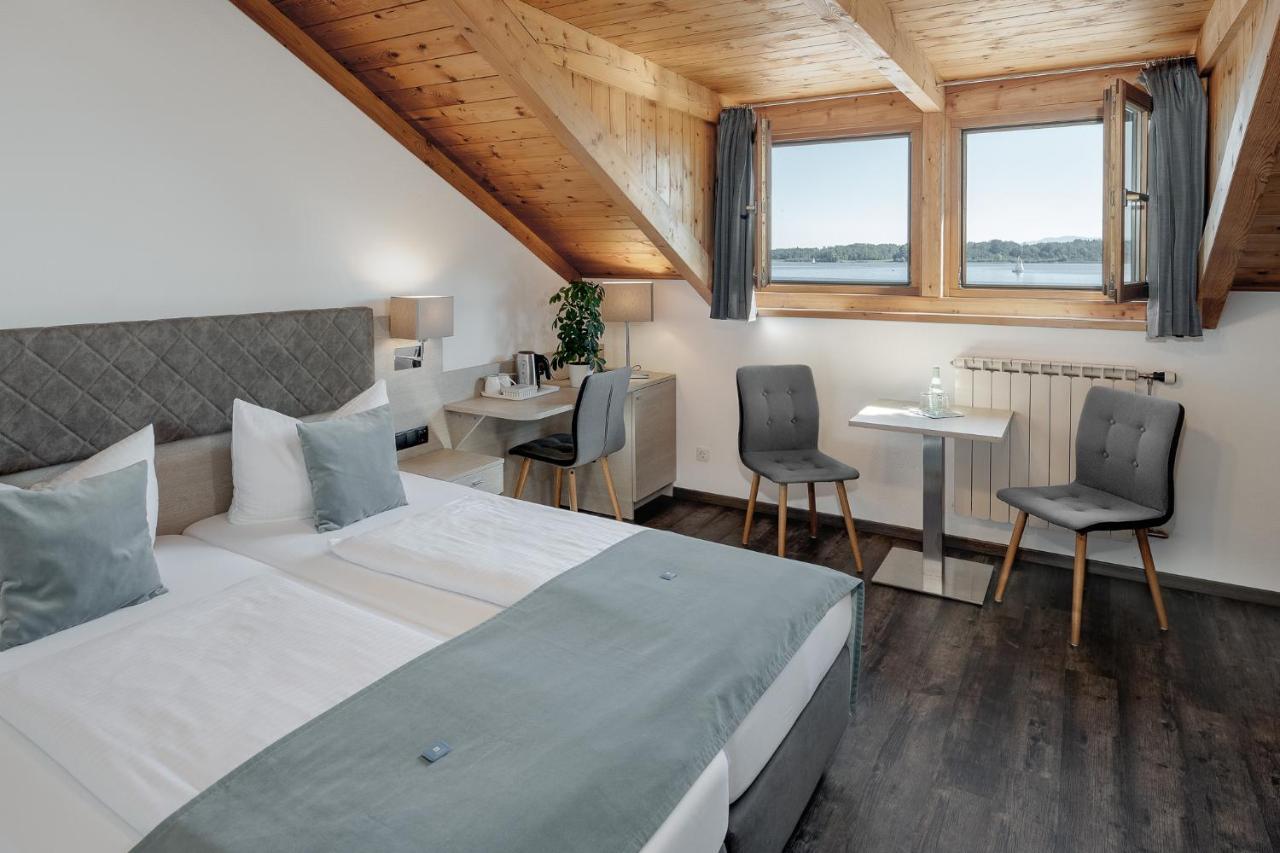 Hotel Garni Moewe Am See Prien am Chiemsee Bagian luar foto