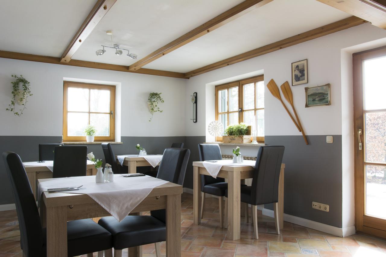 Hotel Garni Moewe Am See Prien am Chiemsee Bagian luar foto