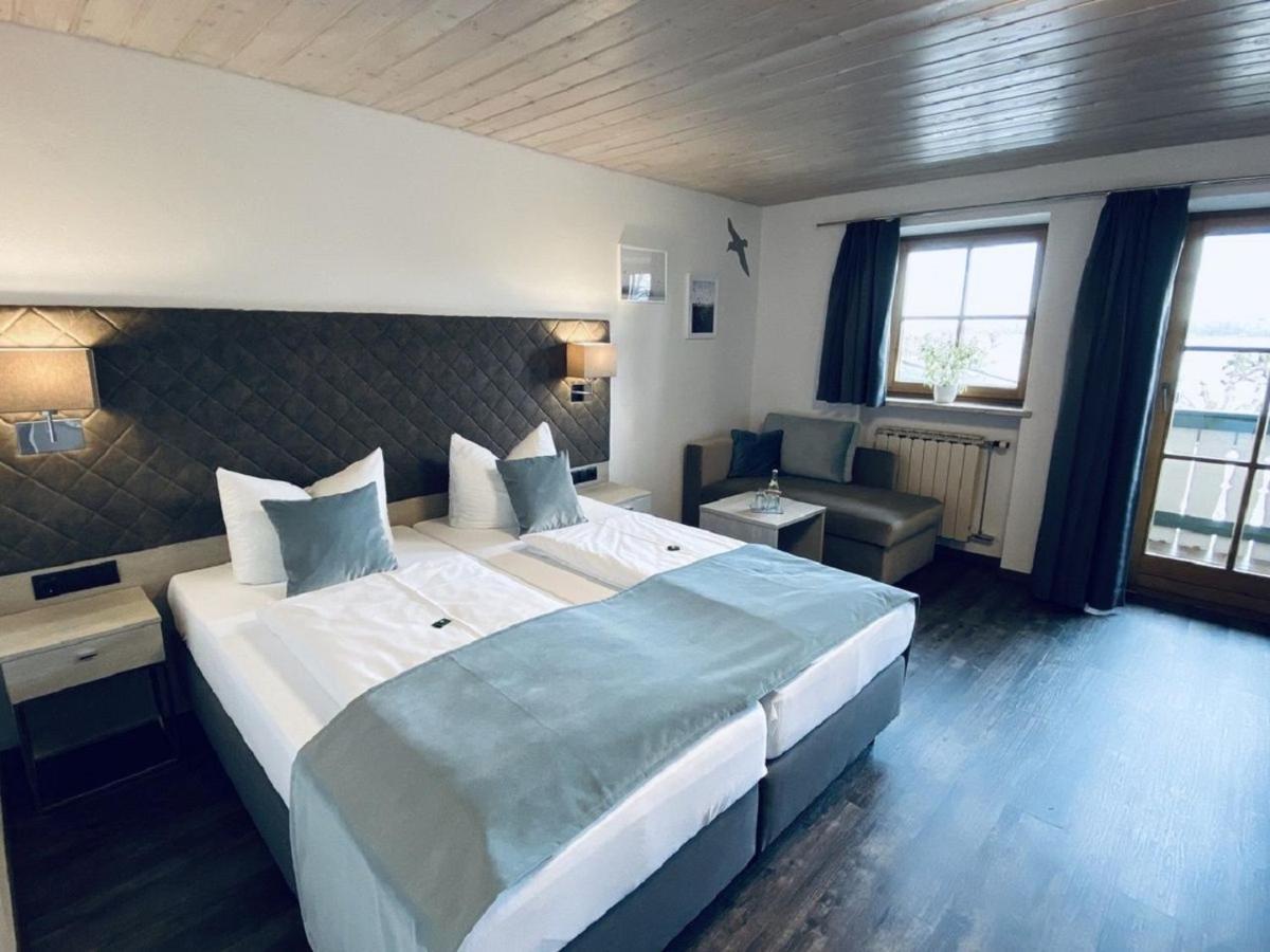 Hotel Garni Moewe Am See Prien am Chiemsee Bagian luar foto