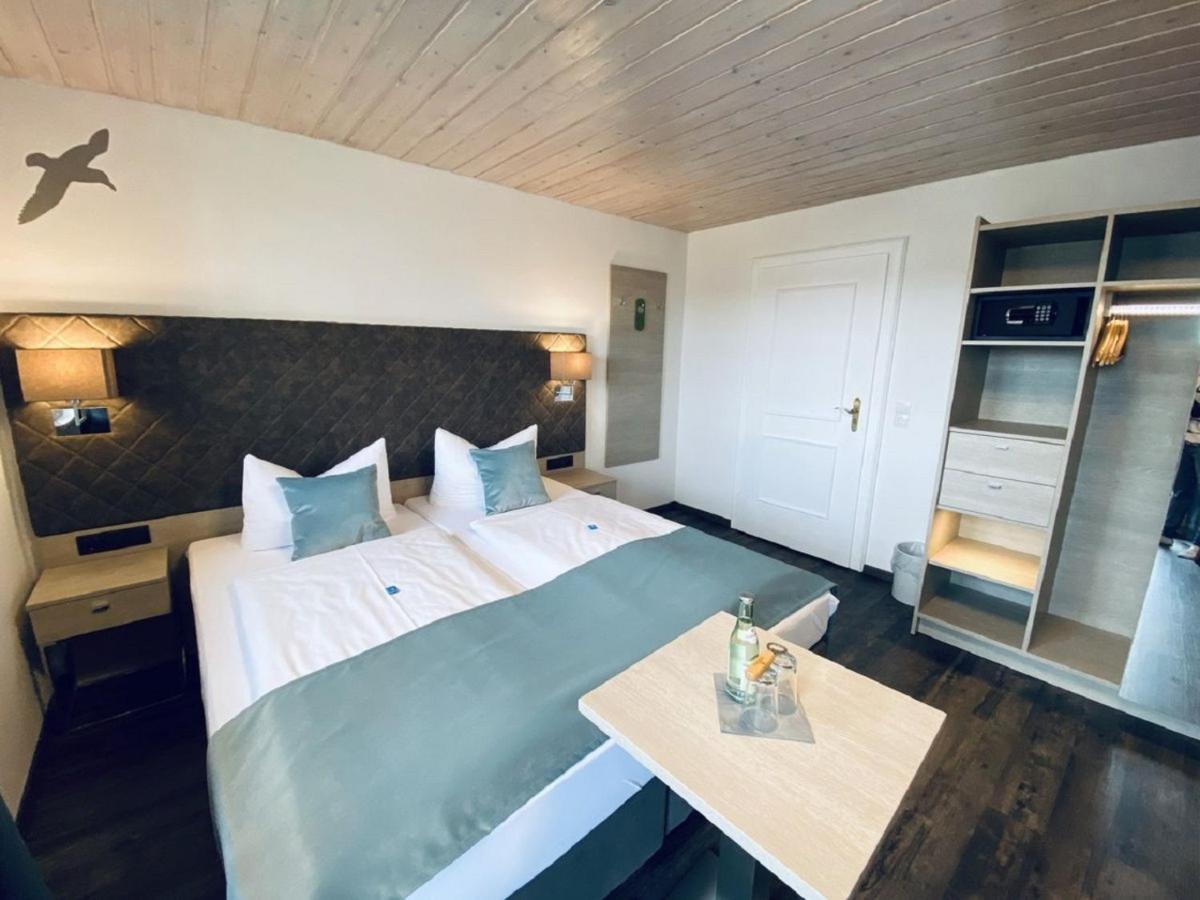 Hotel Garni Moewe Am See Prien am Chiemsee Bagian luar foto
